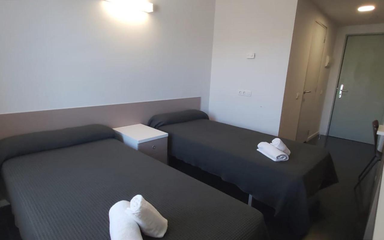 Residencia Universitaria Resa Roberto De Nobili Sant Cugat del Valles Luaran gambar